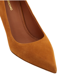 Salvatore Ferragamo - Elydea Pump Shoe in Natural