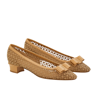 Salvatore Ferragamo - Macramé Vara Bow Pump in Soft Camel Biscotto