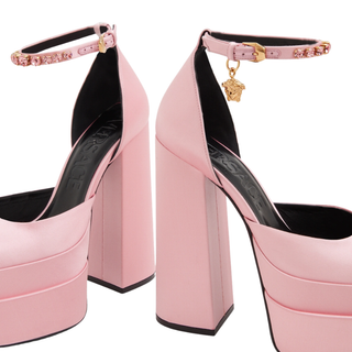Versace - Medusa Aevitas Platform Pumps  in Candy Oro