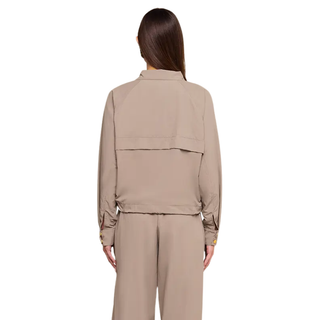 L'Agence - Vex Cropped Windbreaker in Light Cardamom