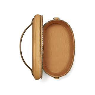 Tory Burch - Soft Pebbled Vanity Case in Biscotti