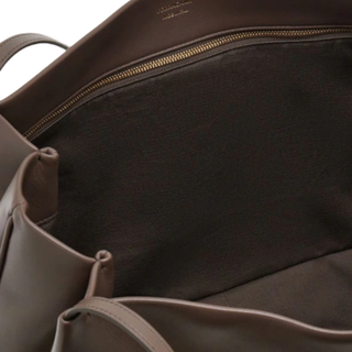 Salvatore Ferragamo - Tote bag (L) in Concrete