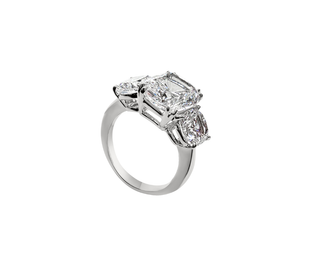Fantasia by DeSerio - 7-Carat Cushion-Cut Ring with 2-Carat Cushion-Cut Sides