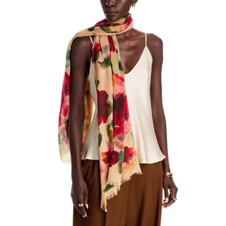 Artists Floral Wrap in Pebble