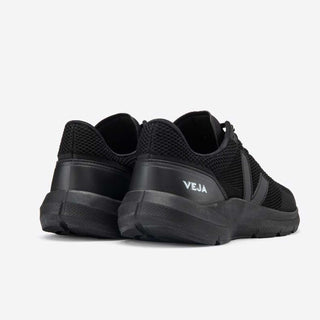 Veja - Men's Marlin V-Knit Runner