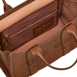Marc Jacobs - The Leather Medium Tote Bag in Argan Oil