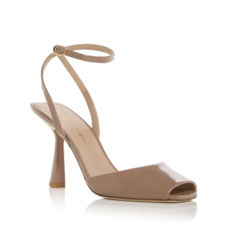 Stuart Weitzman - Val Sandals in Fawn