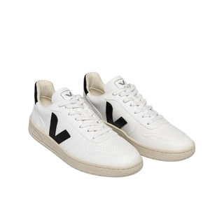 Veja - Women's V-10 CWL White Black