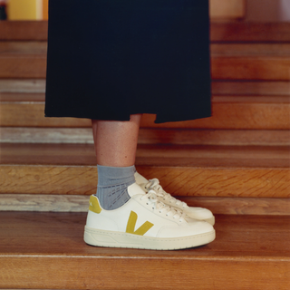 Veja - Women's V-12 Leather White Liquor